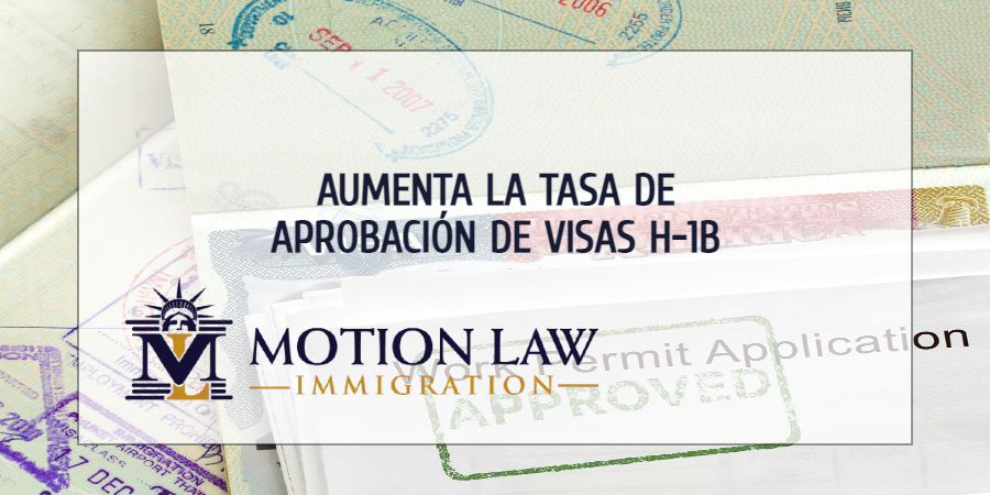 La tasa de aprobación de visas H-1B incrementa bajo la administración de Biden