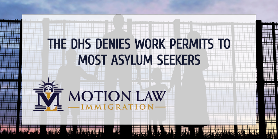 DHS wants to extend waiting time for asylum seekers to obtain work permit